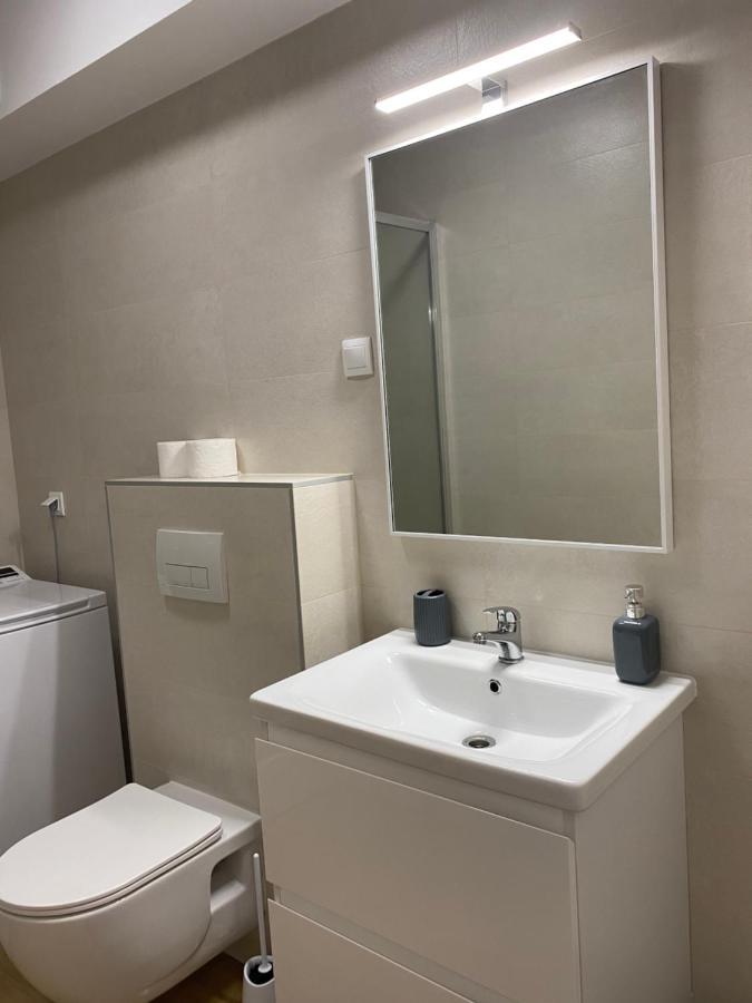 Apartments Rising Sun, Razanac Ngoại thất bức ảnh